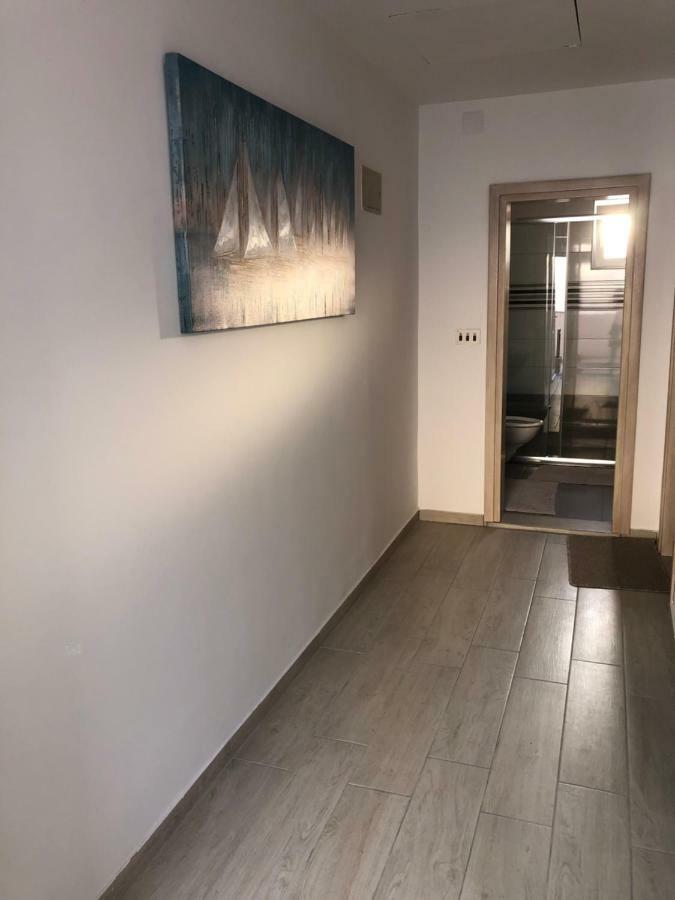 Apartmans And Rooms "Slavica" Novaglia Esterno foto